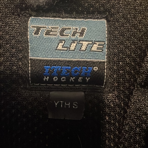 ITECH shoulder pads youth small - Picture 2 of 4